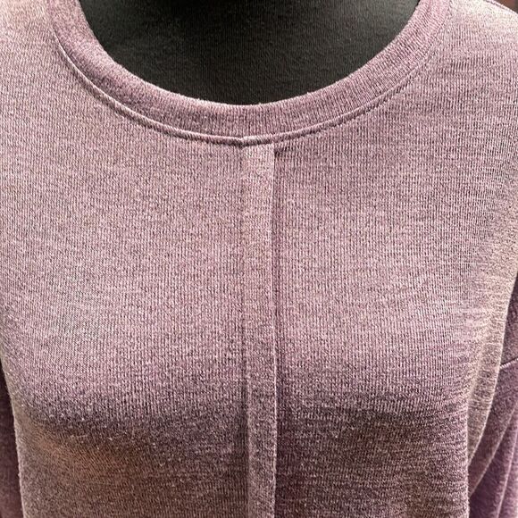 Xin Yan light plum/gray marled high low dropped shoulder center tab sweater. Med - Picture 2 of 5